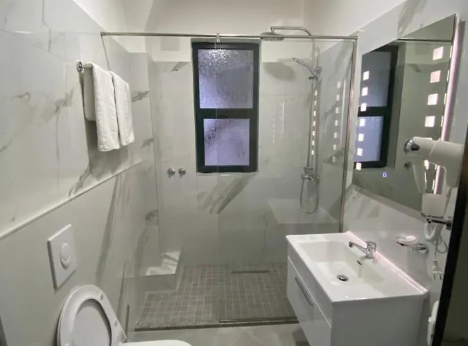 Hotel Enera 3*