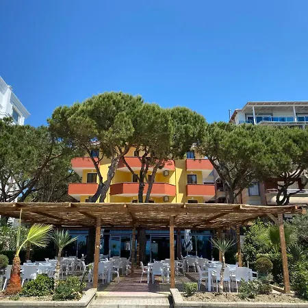 酒店 Enera 格勒姆